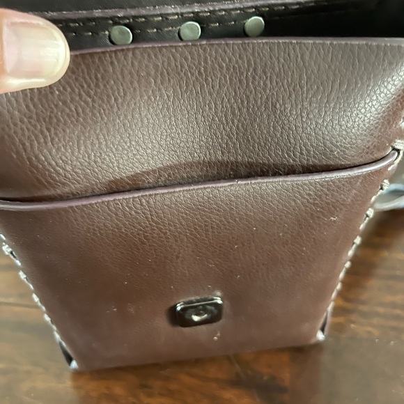 Beautiful handmade one of a kind! Bag itself is in excellent condition! - Picture 3 of 16